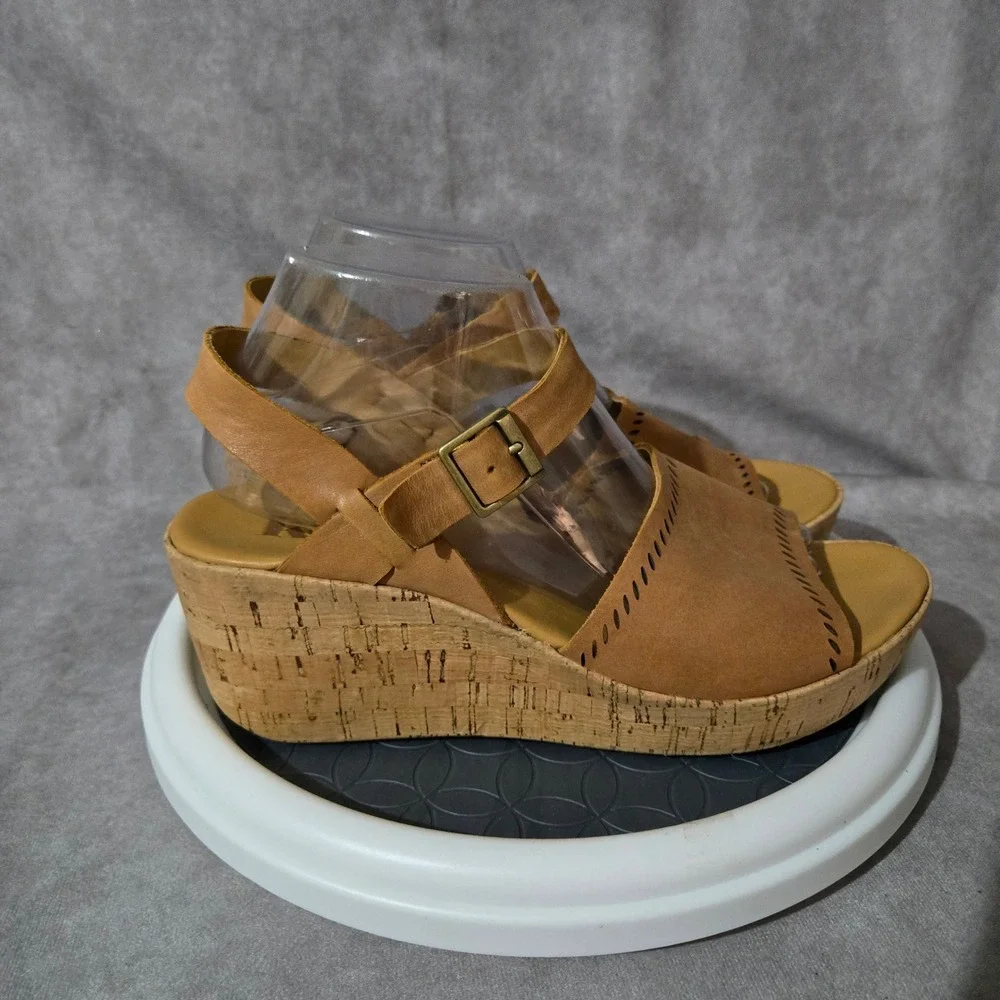 Korks Wedge Sandals Womens 9 Tan Leather Cork Platform Q41806 Whipstitch Boho